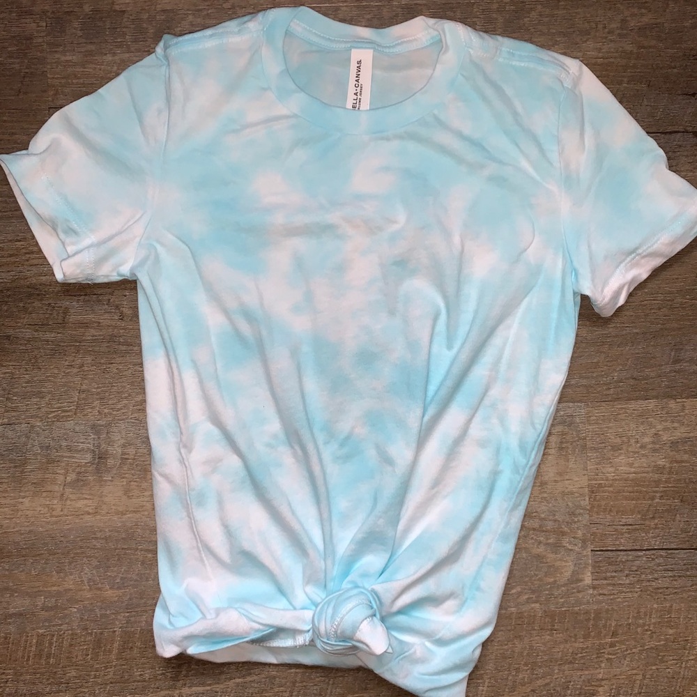 Aquamarine tie dye t-shirt